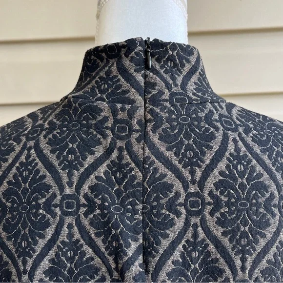 •Bobeau• Brocade Pattern Mock Neck Top - Size Large - Picture 6 of 9